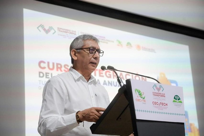 Cecytech realiza curso para consolidar la planeación educativa