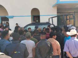 8EFC390A-C63C-40FA-8849-ECECB3699E21