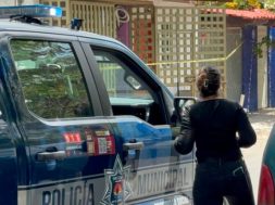 97BBFDC0-F0F8-4B83-A175-437A7252E8A1