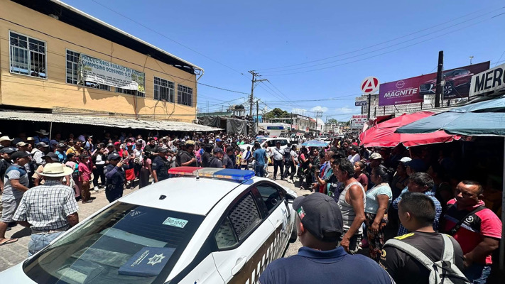 Exigen freno al hostigamiento y trato equitativo para vendedores en Ocosingo 