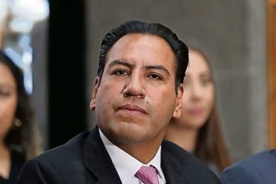 9C404E31-3ADD-44B5-8981-7C8DBE12E44E