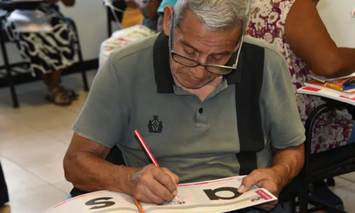 Alfabetización; prioridad sexenal en Chiapas / En la Mira