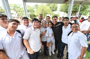 A8D54760-3BEE-4E5B-9EA0-B9FEED6E2230