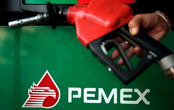 Pemex: crónica de una quiebra anunciada / A Estribor