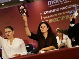 D430D312-82DC-4A95-9129-C62920CD64F9