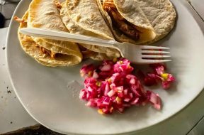 D7D77556-9CEC-498D-9AD8-949D4ACF0DC8