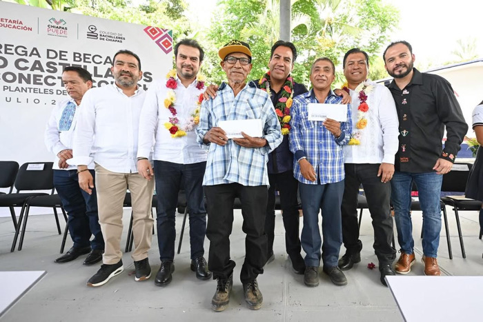 Cobach impulsa la alfabetización a través del programa Chiapas Puede