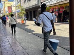 F938ADD0-0AC1-4EF0-8278-A3D7EF676245