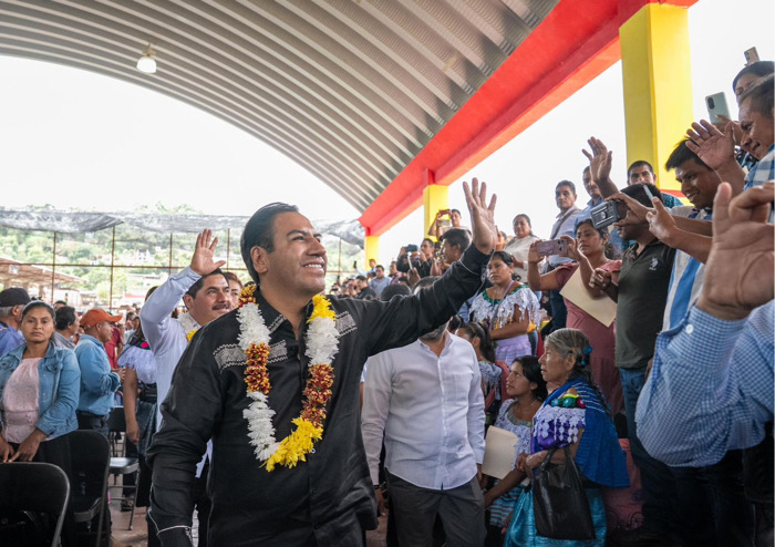 La mayor batalla de Chiapas es contra la ignorancia: Eduardo Ramírez