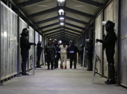 015DC316-856B-4031-AC4C-1232C9D4FD3C