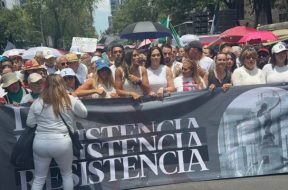 11CB676A-69E7-414D-A9AE-C724C01A8A6A