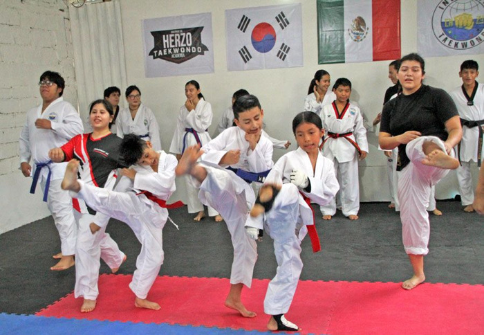 Se fortalece INDEPROF con la apertura de la escuela de Tae Kwon Do “Herzo” en Tuxtla Gutiérrez