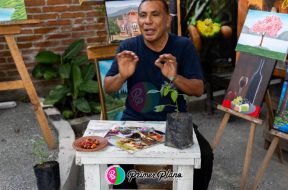 2F70191E-4781-4B8D-A30C-BC2B84E36656