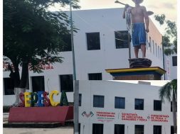 3573DC93-1515-4EFC-A470-7BA2B94EA1A5