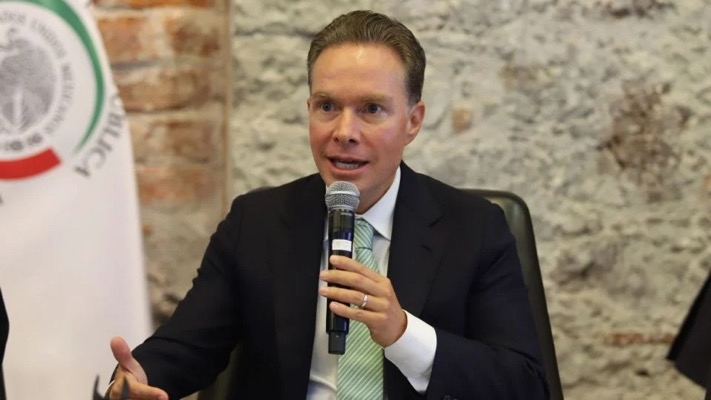 Velasco rechaza vínculo de su gobierno con caso Pío López