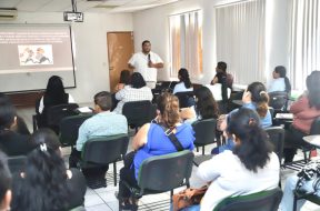 3ED72103-B0AD-4D5D-83D4-27D926604449