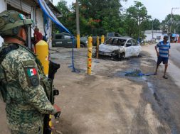 42840033-DA25-4D14-A416-08DBC09E98A3