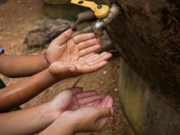 46FCDCE4-9D2B-4E79-B995-7C876B1363D1