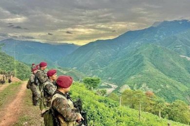 526BE931-6D16-42D0-89B4-146F1B8F8059