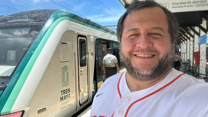 José Ramón López defiende sus vacaciones y asegura que no es funcionario público