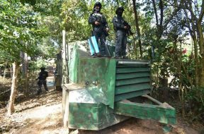 724518DE-BD8D-456C-AC18-72D80E4591F6