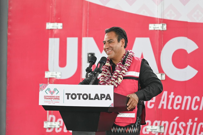 Eduardo Ramírez acerca servicios para diagnóstico oportuno de cáncer de mama