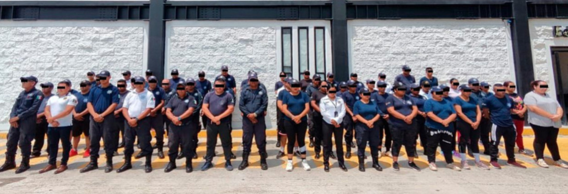 Detenidos, 59 elementos de la Policía de Cintalapa y 4 presuntos integrantes de un grupo delictivo: FGE