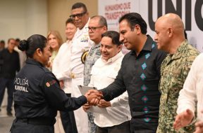 94B4BC82-F998-4BA7-B72F-066F0B1EAEB2