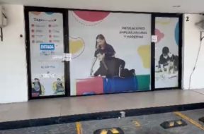 A654E439-0AE6-42E2-A10C-F216230B67F1