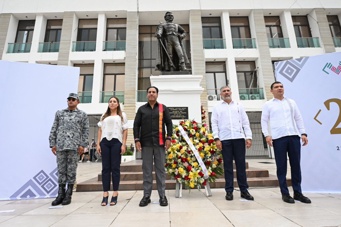 Eduardo Ramírez asiste a conmemoración del 229 aniversario del natalicio de Joaquín Miguel Gutiérrez