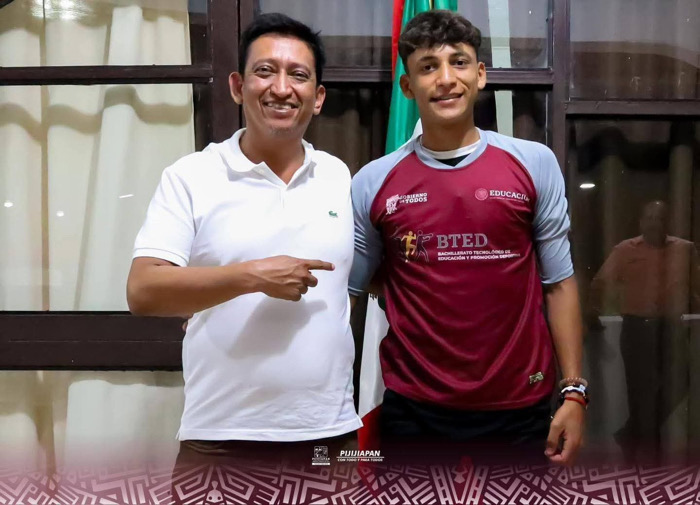 Orgullo pijijiapaneco: Luis Fernando Morán debuta en la Liga Mexicana de Béisbol