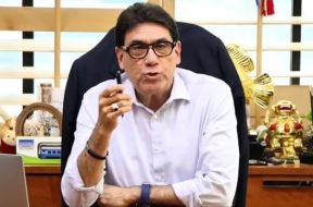 BDB96FDD-678C-4AB3-853F-387E0EFAC664