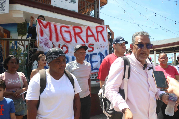Detienen en Tapachula al activista Luis García Villagrán