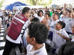 C8B3EB98-20B1-4B2A-B60D-AEBBF5A4011F