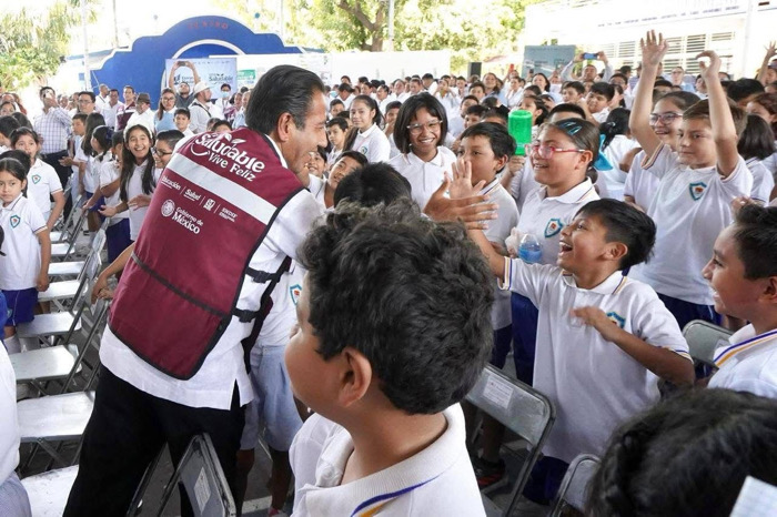 Sheinbaum y Eduardo Ramírez impulsan regreso a clases en Chiapas en un ambiente de paz