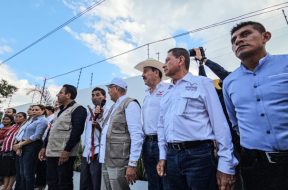 CE857653-C69C-4E3D-8396-059AA28F1C5D