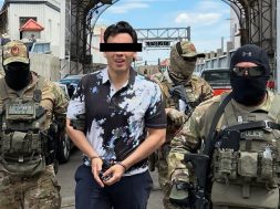 D7832CF2-DB30-4D83-B2F5-B8010E72A79D