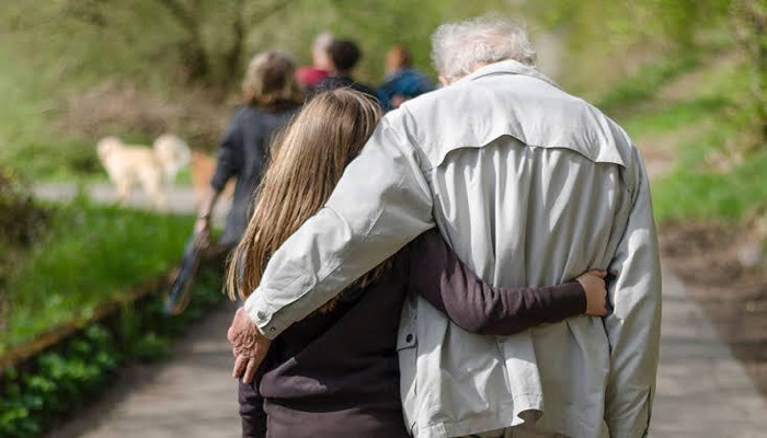 Abuelos por un día / Al Sur con Montalvo