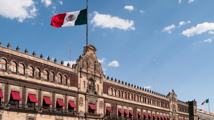 ¡Muy bien Palacio! / La Feria