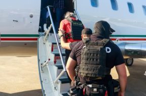 1BD1BD45-9F42-47A6-8A93-A1550C3CFB9B