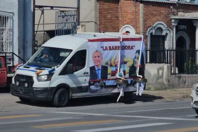 313E90B3-411C-44D7-99B9-CA1130F888FF