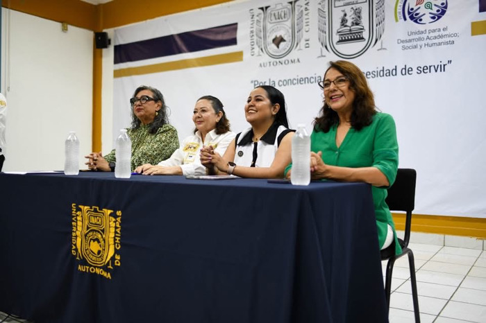UNACH promueve la salud mental con conferencia sobre neurociencia y aprendizaje