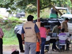 593457BF-4BF2-4951-BC79-775FFD77292A