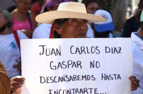 647C9954-FF69-4858-AECC-1F850C5F16FA