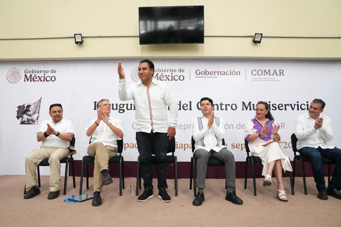 Juan Carlos Moreno Guillén se congratula por centro de ayuda a personas refugiadas en la Frontera Sur
