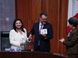 7B6FA77A-1BDF-466C-93AE-FC49D77A032E