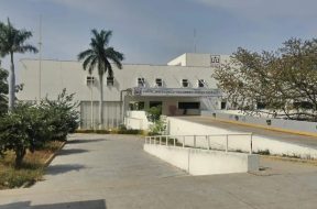 7BBF8509-8430-42EF-A56B-8088EC6948F3