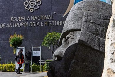 81C577A6-C35F-40AD-ABE2-2B3FDD194FC1