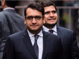 86A86D99-5683-4B45-8771-2881C07C8FA1