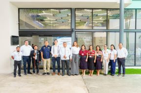 8C3FA1D8-3D4D-4D34-8750-EFC689FD6F5B